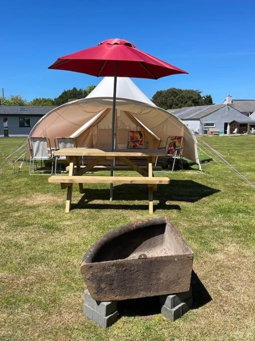Cox Hill Glamping Benson Ξενοδοχείο Τρούρο Εξωτερικό φωτογραφία