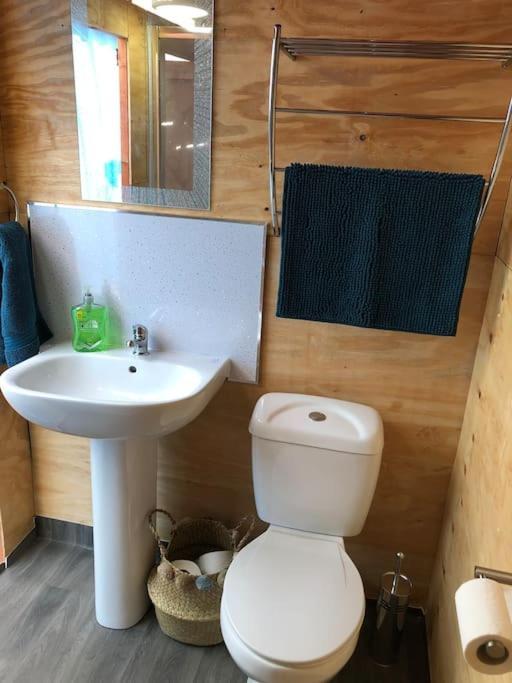 Cox Hill Glamping Benson Ξενοδοχείο Τρούρο Εξωτερικό φωτογραφία